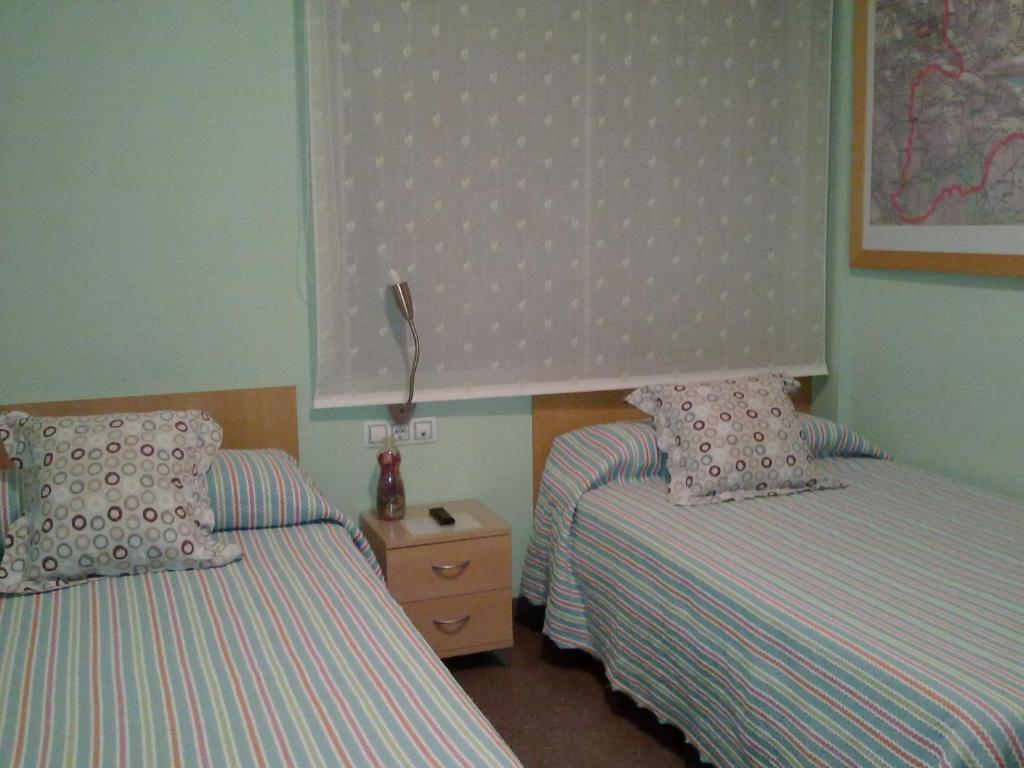 Estancias Del Ebro Hotel Zaragoza Room photo